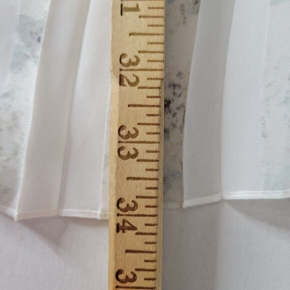 Chicos High Low Top Size 1 M 8 Floral Accordian Pleats Woven Back Oversized - Picture 11 of 13